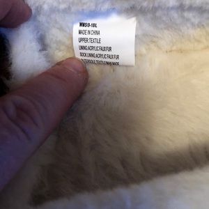 Sonoma Shoes - Women’s Fur Lined Slippers Sonoma NEW Sz L 9-10 Sonoma Shoes - Women’s Fur Lined Slippers Sonoma NEW Sz L 9-10